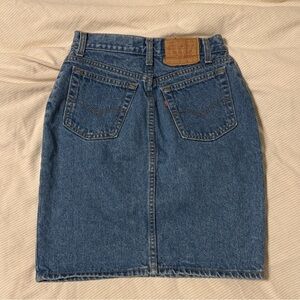 Vintage Levi's Classic Blue Denim Pencil Skirt